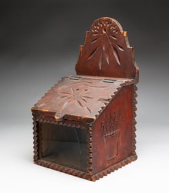 HANGING KITCHEN WALL BOX.