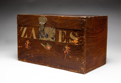 GRAIN PAINTED DOCUMENT BOX.