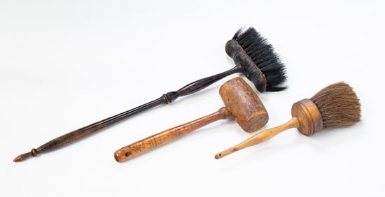 THREE HOUSEHOLD ITEMS.