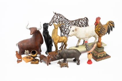 GROUP OF ANIMAL FIGURES.