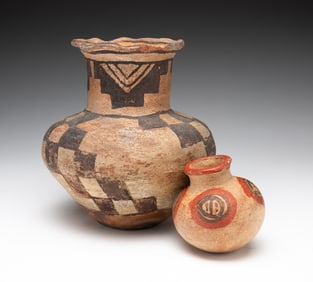 TWO NATIVE AMERICAN POTS.