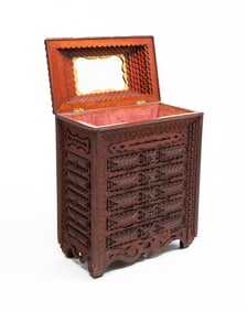 UNUSUAL AND SCARCE TRAMP ART FOLKSY LADY'S COMPANION CHEST / DESK.