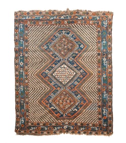 QASHQAI SHIRAZ RUG.