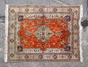 IRANIAN TABRIZ ROOM SIZE RUG.