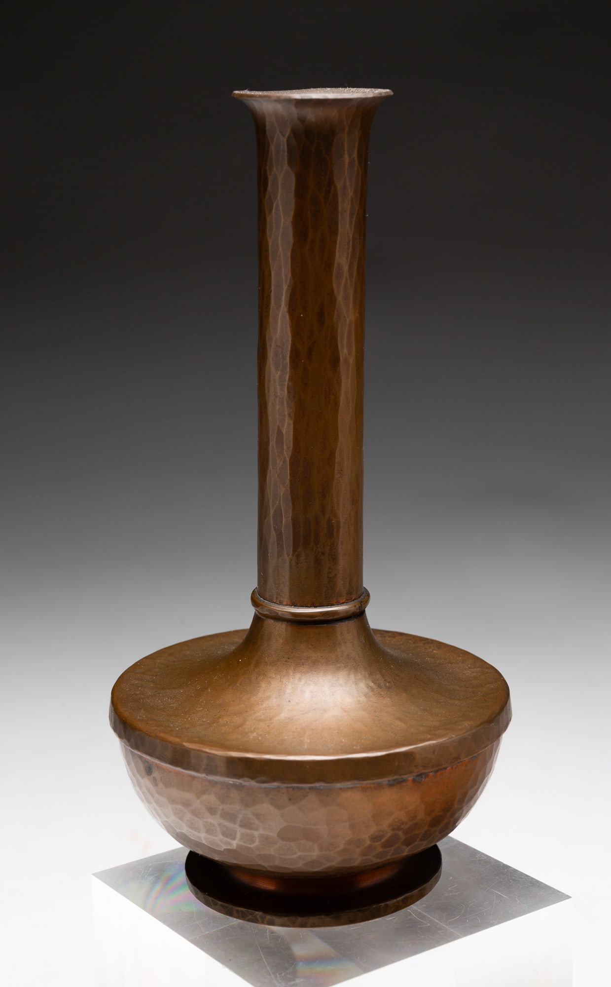 ROYCROFT "AMERICAN BEAUTY" VASE. (1 of 2)