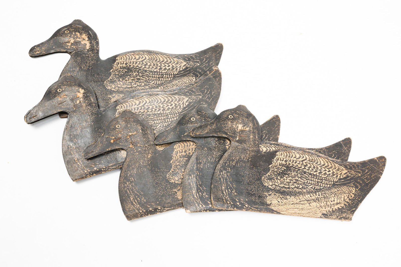 SIX FOLDING FIBERBOARD DECOYS. (1 of 1)