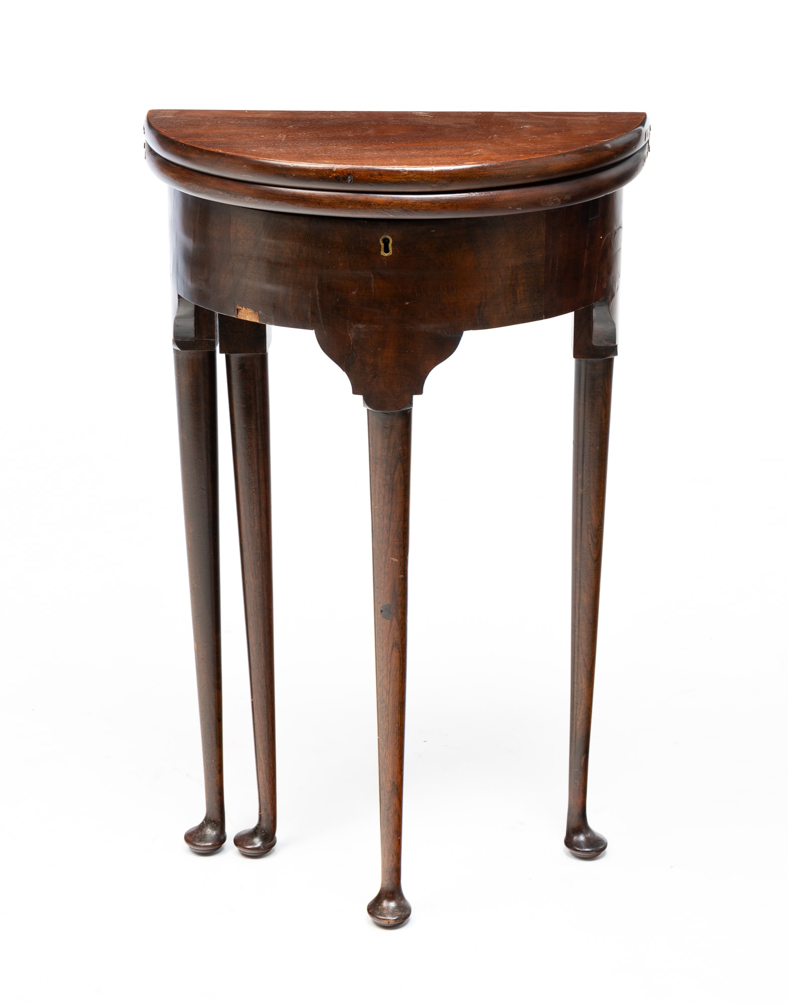DIMINUTIVE QUEEN ANNE STYLE CARD TABLE.