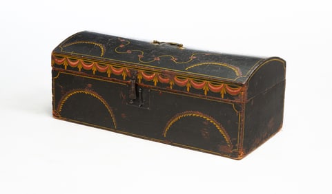EXCEPTIONAL MASSACHUSETTS PAINT DECORATED DOME TOP TRUNK.