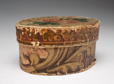 DIMINUTIVE WALLPAPER DECORATED BAND BOX.