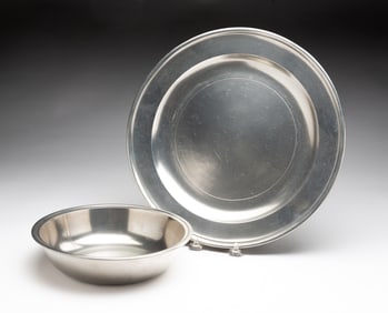 RICHARD AUSTIN PEWTER CHARGER AND BASIN .