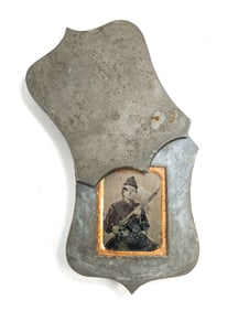 FRAMED NINTH PLATE AMBROTYPE OF A CIVIL WAR SOLDIER.