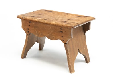 COUNTRY FOOTSTOOL.