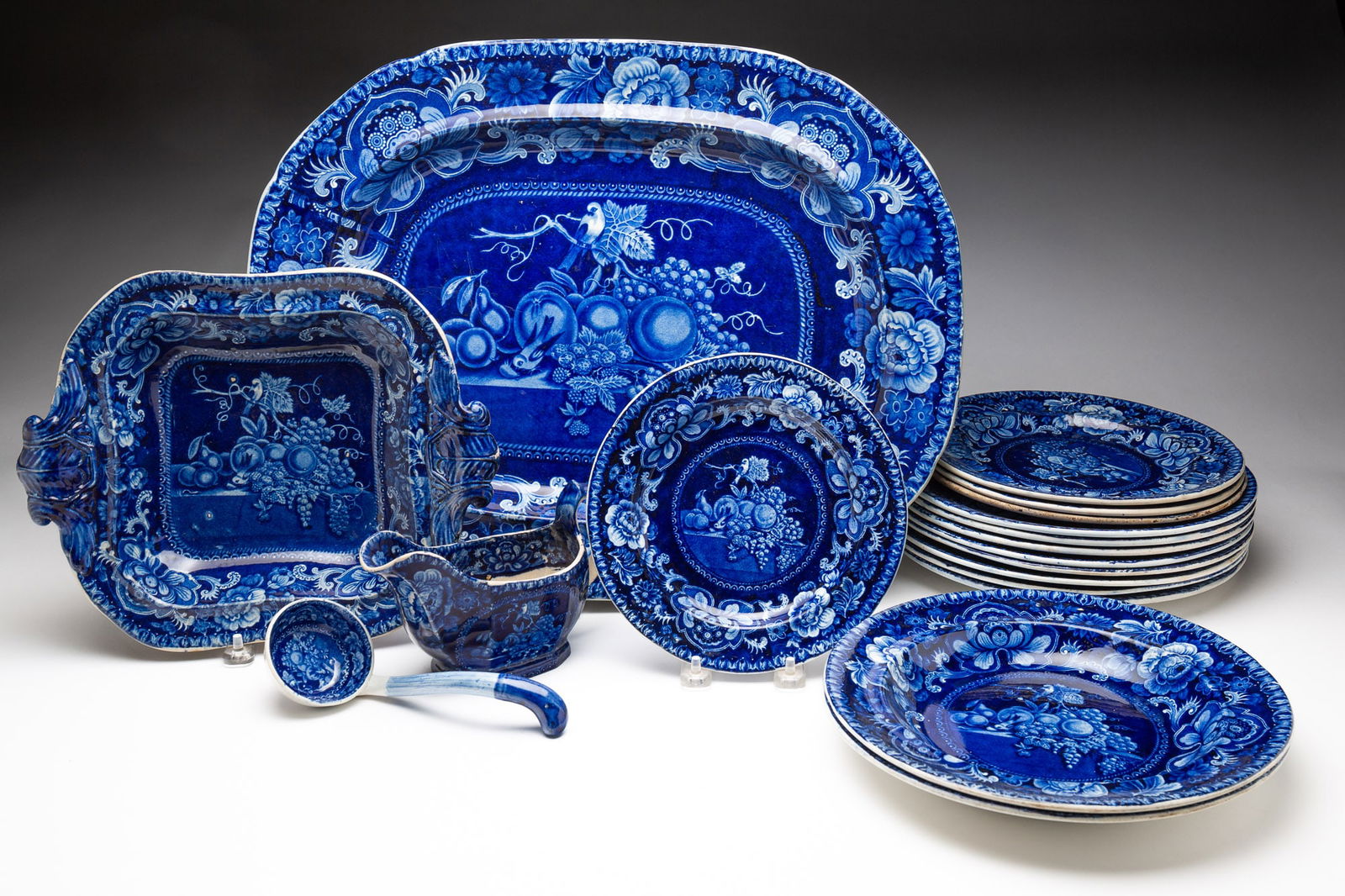 GROUP OF BLUE STAFFORDSHIRE DINNERWARE. (1 of 6)