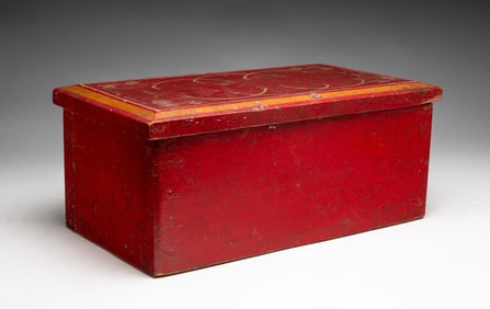 PAINT DECORATED BOX.