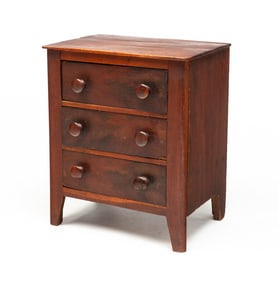 DOLL SIZE CHEST OF DRAWERS.