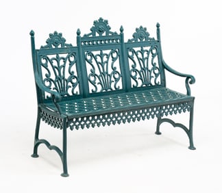 ORNATE CAST IRON GARDEN BENCH.