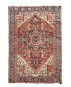HERIZ SERAPI AREA RUG.