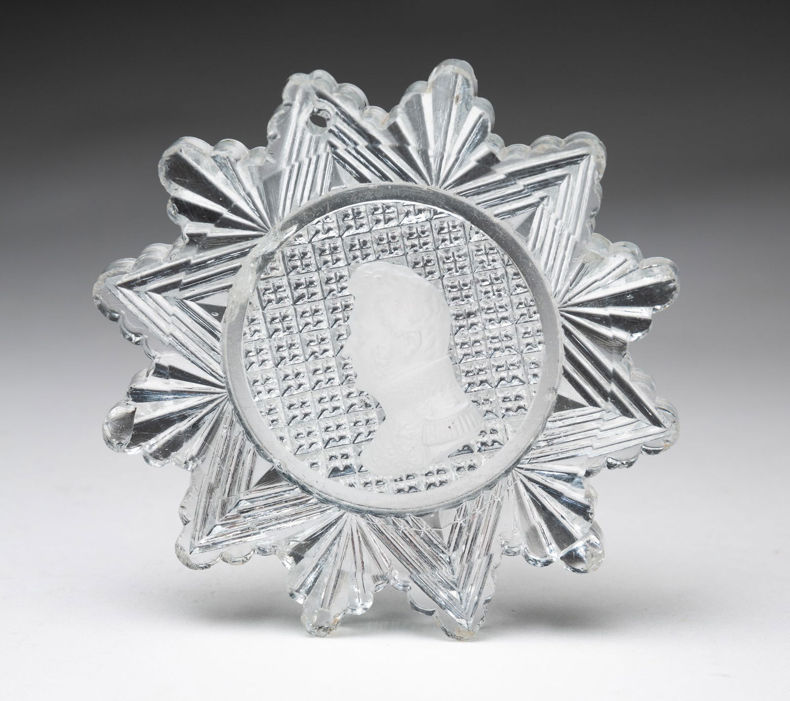 PRESSED GLASS PLAQUE WITH SULFIDE BUST. (1 of 3)