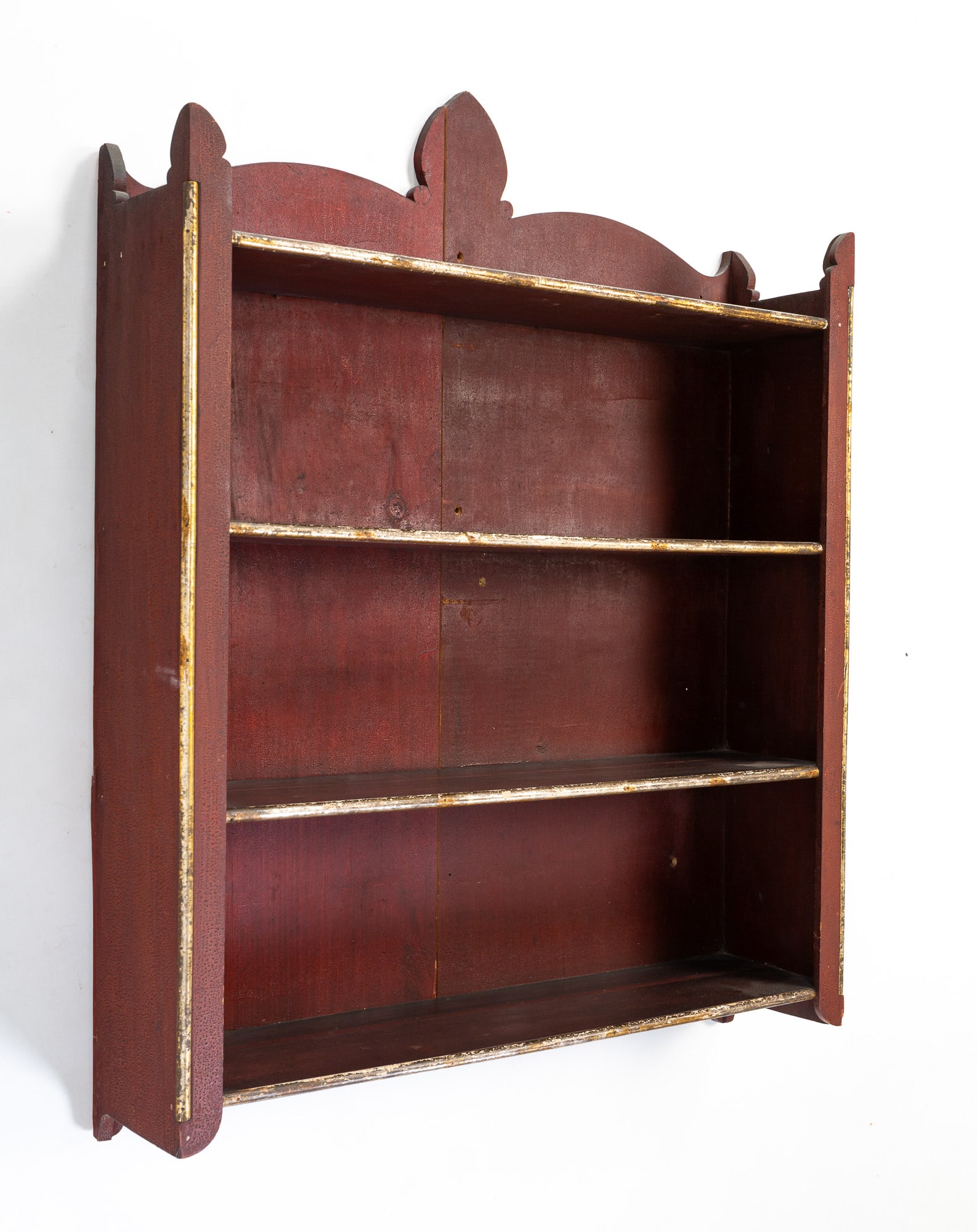 SET OF PAINTED HANGING SHELVES. (1 of 3)