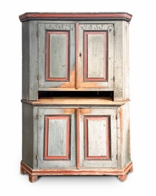 PAINT DECORATED CORNER CUPBOARD.