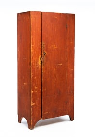 COUNTRY RED PAINTED CUPBOARD.