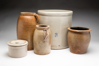 FIVE SALT GLAZED STONEWARE ITEMS.