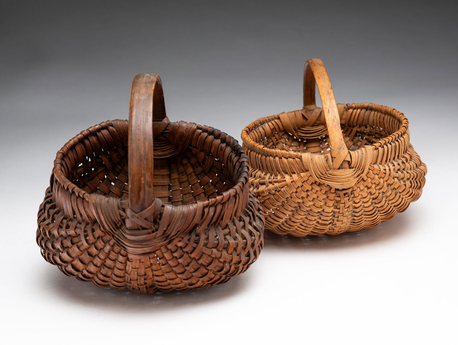 TWO MINIATURE BUTTOCKS BASKETS. (1 of 3)