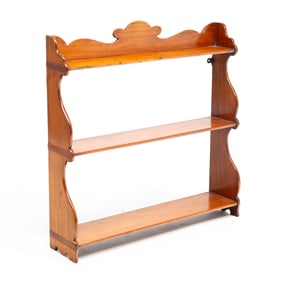 SET OF HANGING SHELVES.