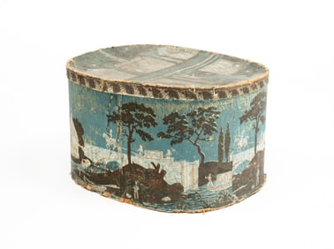 LARGE D.S. GLADDINGS WALLPAPER BAND BOX.