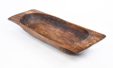 LARGE CARVED WOOD TRENCHER.