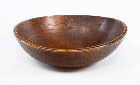 LARGE TURNED WOOD BOWL. (1 of 4)