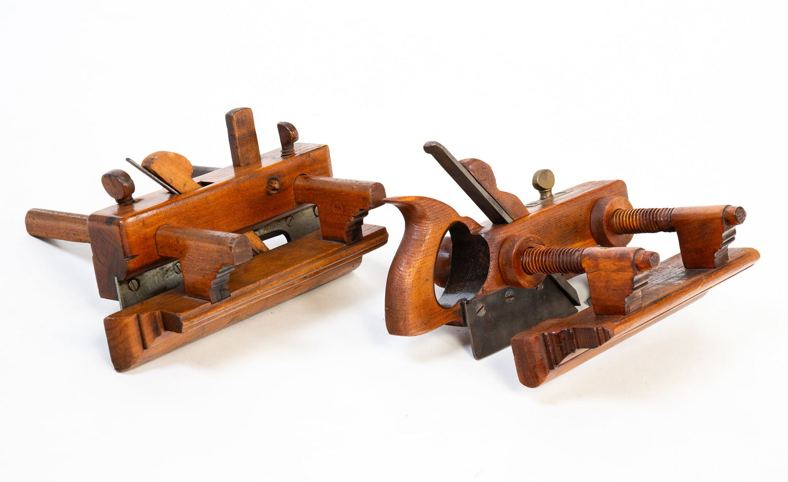 TWO SIGNED ADJUSTABLE MOLDING PLANES. (1 of 4)