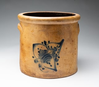 COBALT DECORATED STONEWARE CROCK.