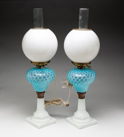 A PAIR OF L.G. WRIGHT BANQUET LAMPS.