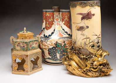 THREE LARGE ASIAN DECORATED VESSELS. (1 of 7)