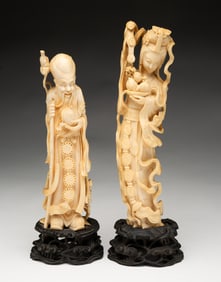 CHINESE CARVED FIGURES OF GUANYIN AND SHOU LAO.