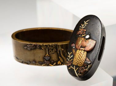 SWORD FUCHI KASHIRA FITTINGS.