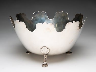 TIFFANY & COMPANY STERLING SILVER MONTEITH BOWL.