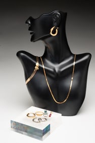 GROUP OF GOLD JEWELRY, MOSTLY 14K.