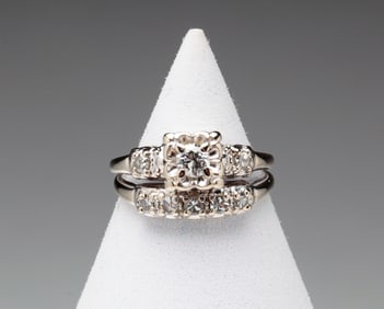 VINTAGE 14K DIAMOND ENGAGEMENT RING SET.