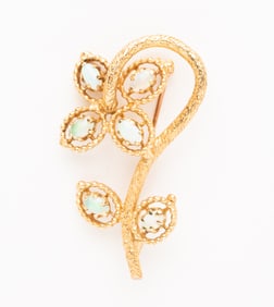 14K YELLOW GOLD OPAL FLOWER BROOCH.