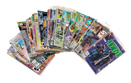 LARGE GROUP OF MOSTLY 1980S COMICS.