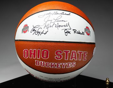 AUTOGRAPHED OHIO STATE MEN'S BASKETBALL 1960 NATIONAL CHAMPIONS TEAM BASKETBALL.