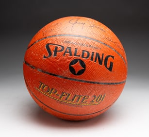 BASKETBALL AUTOGRAPHED BY CLARK KELLOGG, JERRY LUCAS, AND BILL HOSKET.