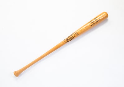 AUTOGRAPHED LOUISVILLE SLUGGER BASEBALL BAT BY HENRY (HANK) AARON.
