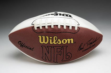 AUTOGRAPHED FOOTBALL BY KEION CARPENTER.