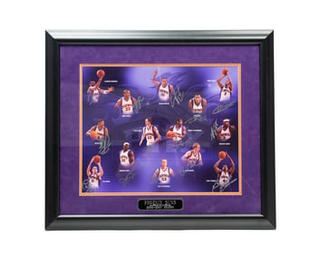PHOENIX SUNS 2006-2007 TEAM AUTOGRAPHED POSTER.