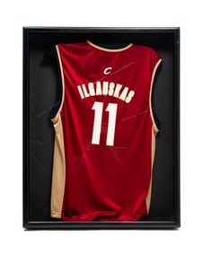 AUTOGRAPHED CLEVELAND CAVALIERS JERSEY BY ZYDRUNAS ILGAUSKAS.