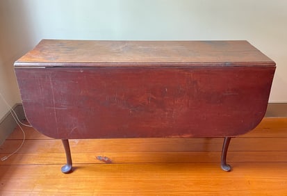 QUEEN ANNE SWING LEG DROP LEAF TABLE WITH ORIGINAL PAINT.