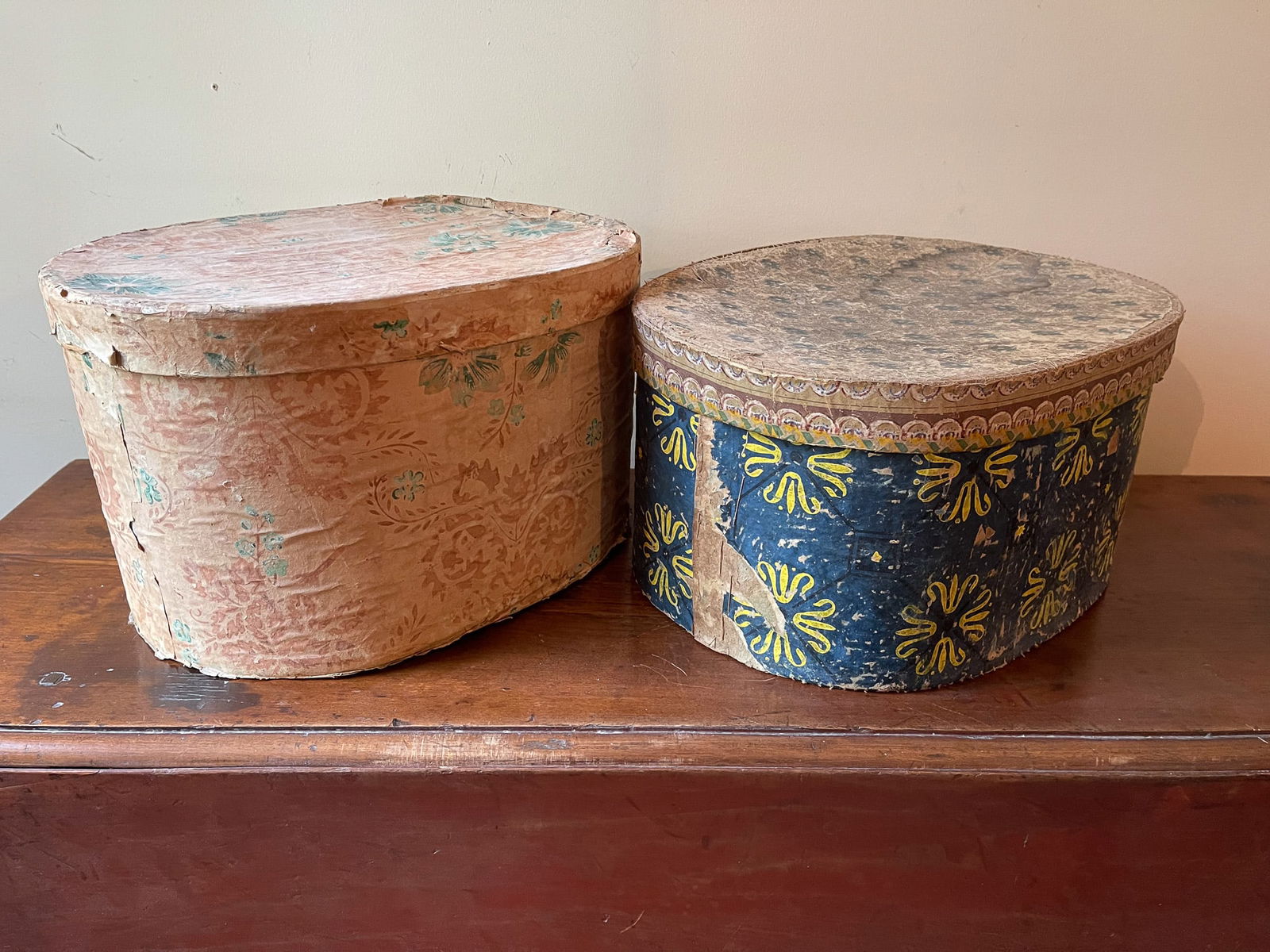 TWO WALLPAPER BAND BOXES. (1 of 3)